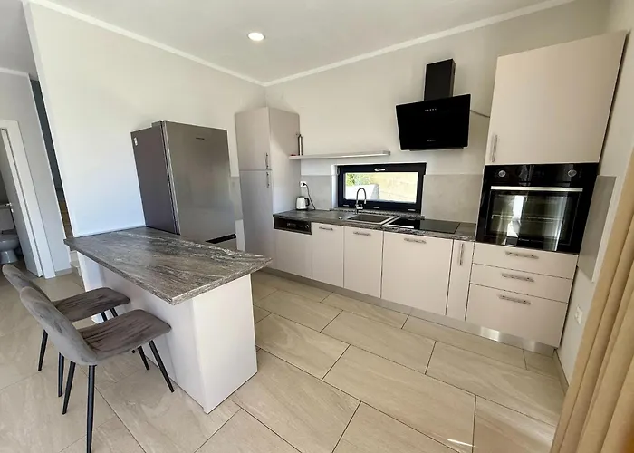 Modern With Swimming Pool And Sea View * Crikvenica