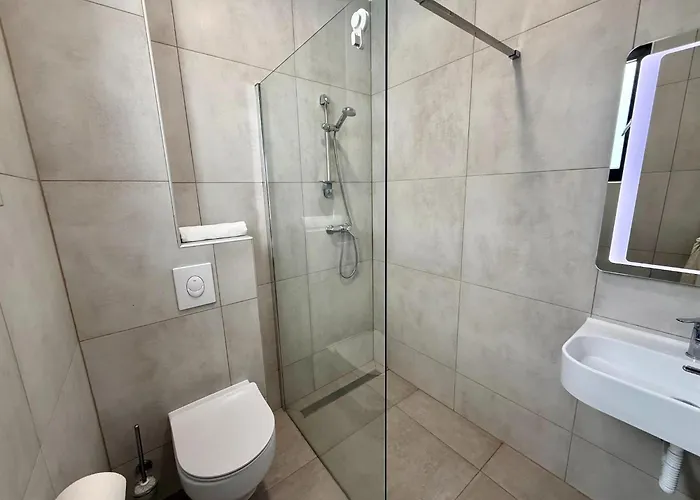 Modern With Swimming Pool And Sea View Case de vacanță