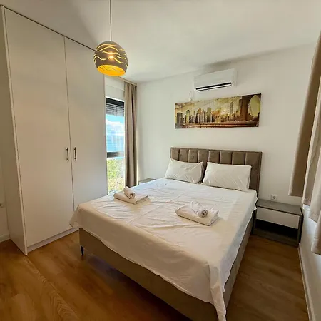 بيت للعطل Modern With Swimming Pool And Sea View تْسْغيكفانِتْسا